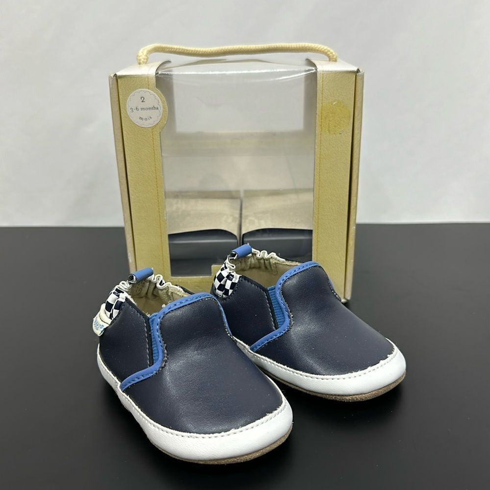Brand new Robeez boys sz 3-6 months